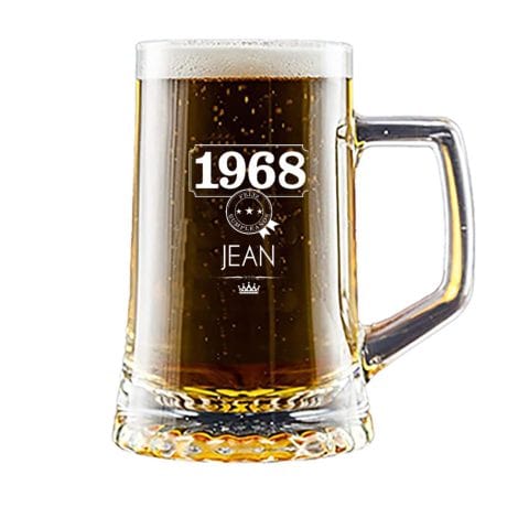 Mon cadeau original : Chope à bière personnalisée avec prénom et année de naissance gravés, idéale pour anniversaires, Noël, fête des pères.