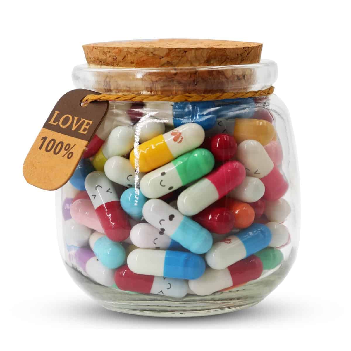 Prounion Capsule Lettres Message dans une Bouteille en Verre, 100PCS Mignon Bouteille Capsule Letters Message Happy Love Pills pour Ami/Petite Amie Anniversaire Anniversaire Saint Valentin