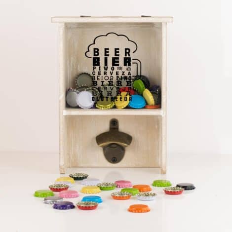 Assortiment Birra – Présentoir à bouchons de bière en bois, Plaques et décapsuleur inclus, et rangement Rustico pour couvercles.