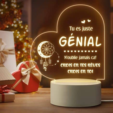 Pandasch, une veilleuse gravée inspirante, le cadeau original pour Noël, anniversaire, maman, fille, sœur. Tu es géniale !