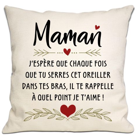 “Coussin Amour Maternel : un cadeau spécial pour maman à chérir à chaque étreinte.”